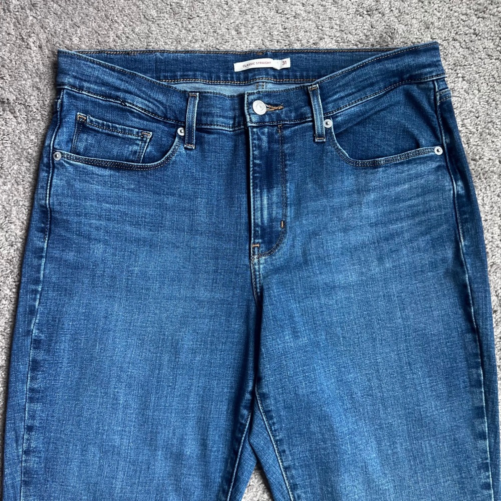 Levis Classic Straight Jeans Womens 31 Blue Denim Medium Wash 39250-0082 W31 L30